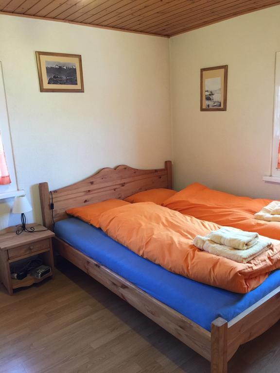 Le Central - Chambres D'Hote Grone Phòng bức ảnh