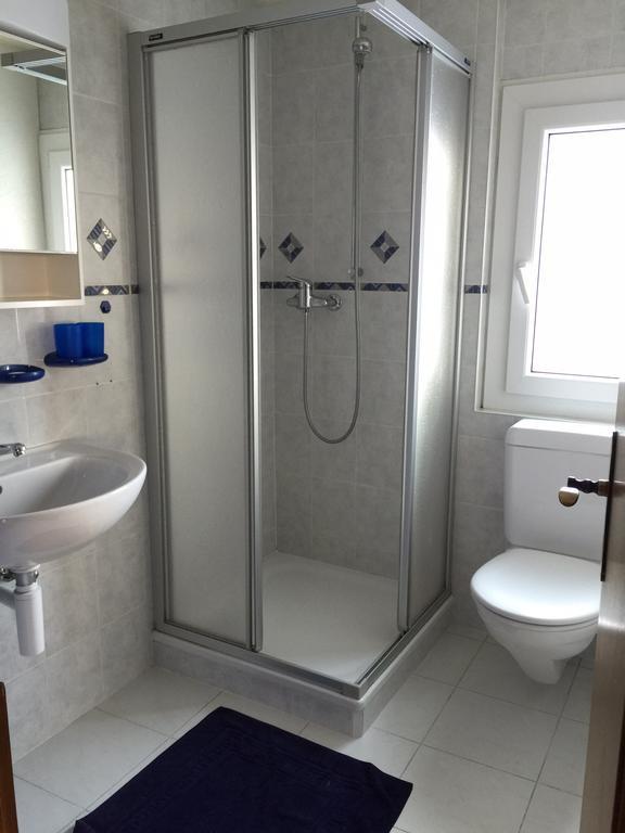 Le Central - Chambres D'Hote Grone Phòng bức ảnh