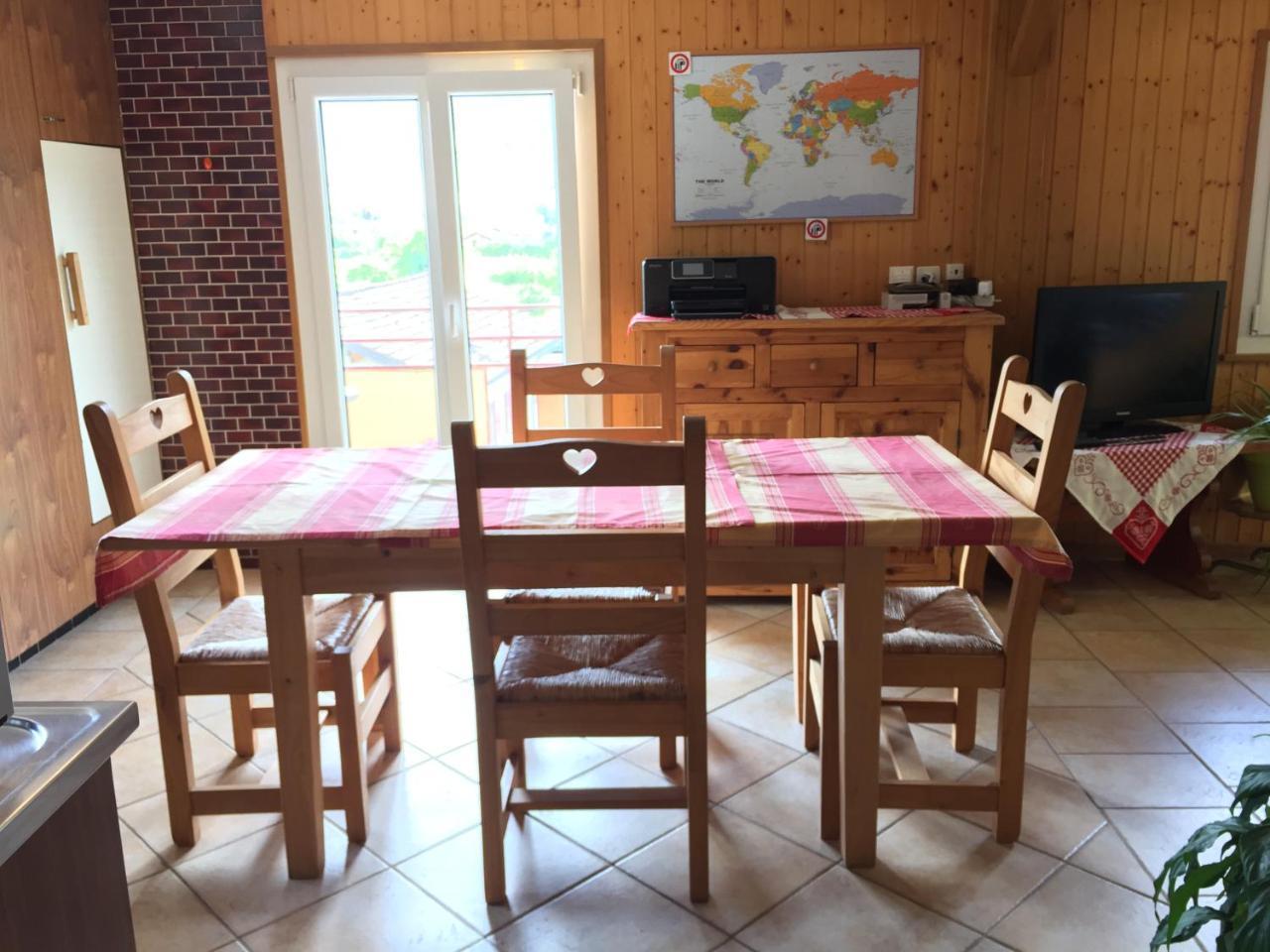 Le Central - Chambres D'Hote Grone Ngoại thất bức ảnh
